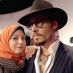 Meet your Posher, Sahar